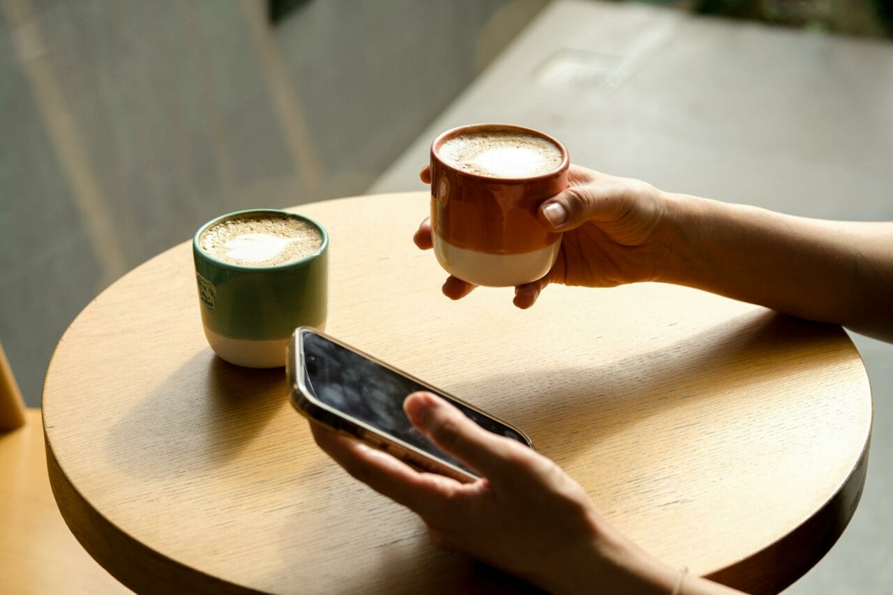 Can Caffeine and Psilocybin Be Combined? The Psychedelic Shift in Caffeine Consumption